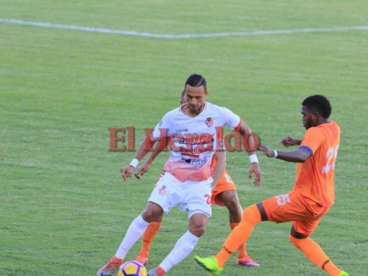 Los Lobos de la UPNFM derrotaron 4-2 a la Real Sociedad en el estadio Nacional