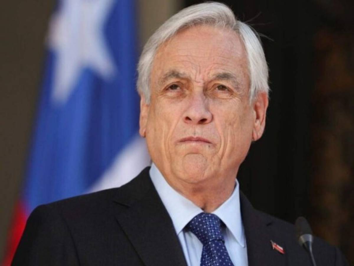 Piñera anuncia cambio de gabinete y próximo levantamiento del estado de emergencia en Chile