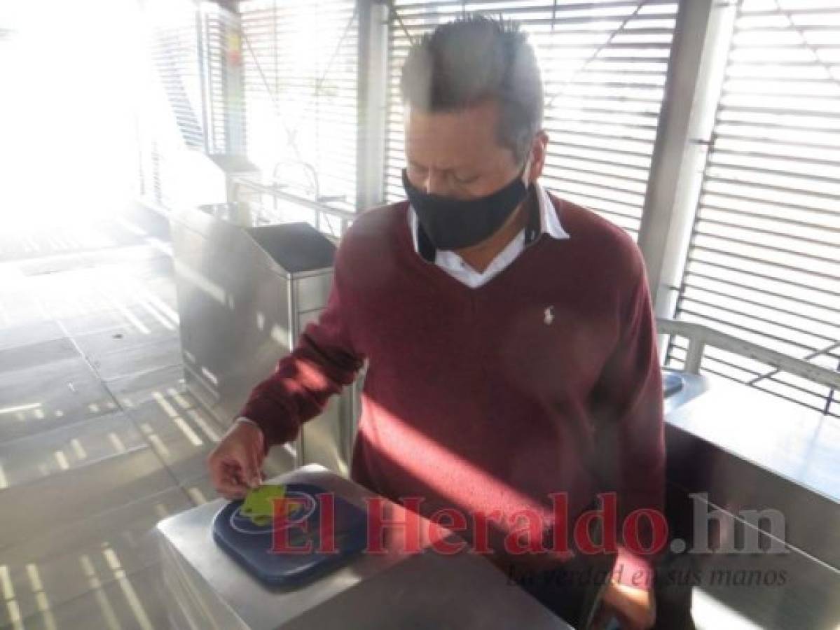 El sistema de transporte funciona con tarjetas prepago. Foto: El Heraldo