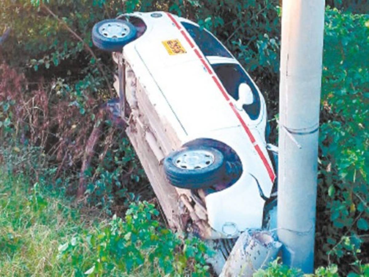 Accidente de taxi deja tres heridos en Choluteca