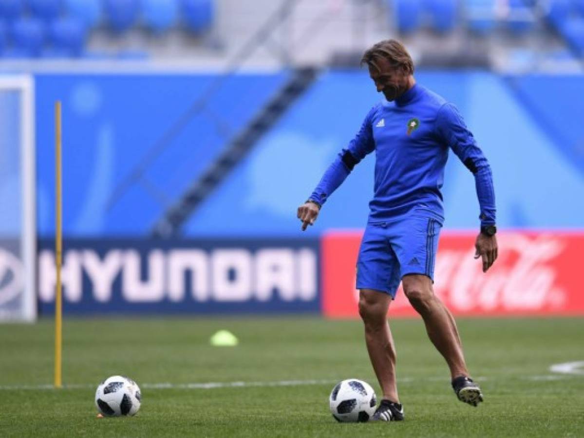 Hervé Renard, entrenador de Marruecos, se vuelve viral en redes sociales