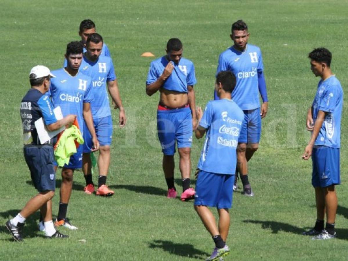 Selección de Honduras trabaja completa preparándose para enfrentar a Argentina