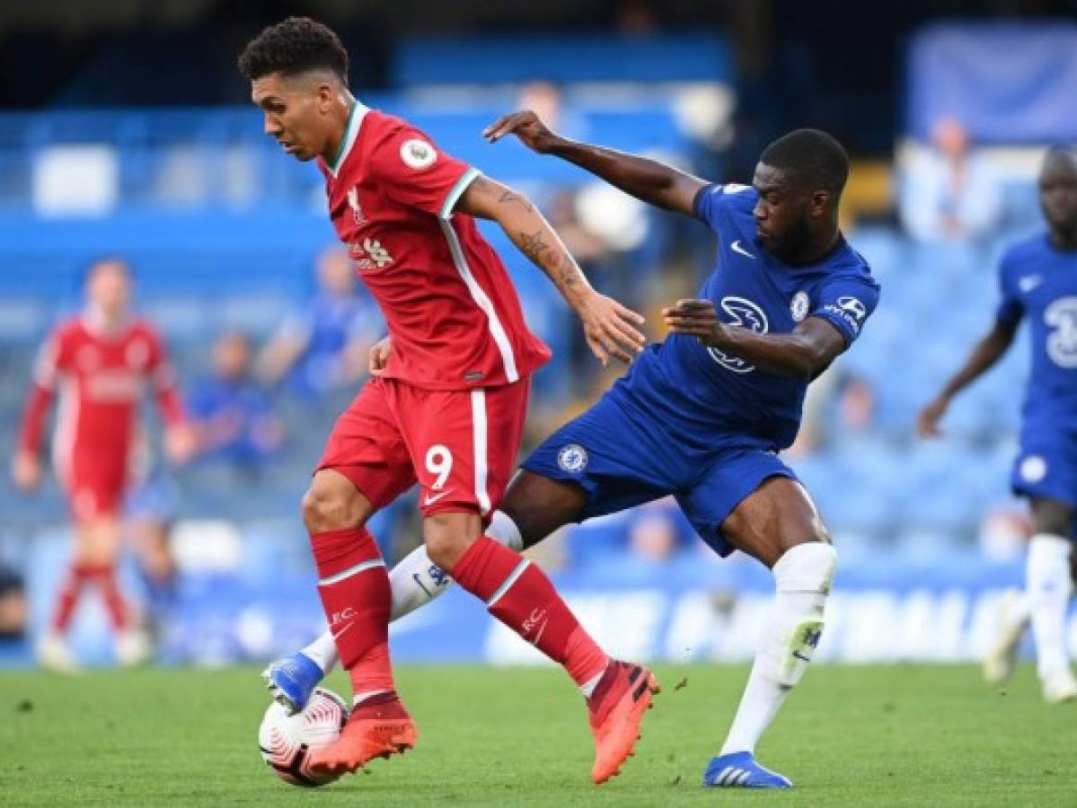 Liverpool tumba al Chelsea con doblete de Mané en el debut de Thiago