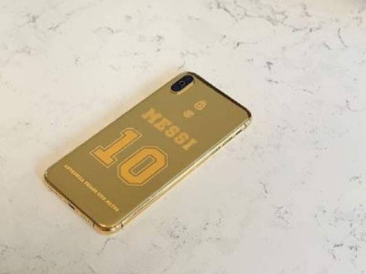 ¿Cuánto cuesta el celular bañado en oro de 24 kilates de Messi?