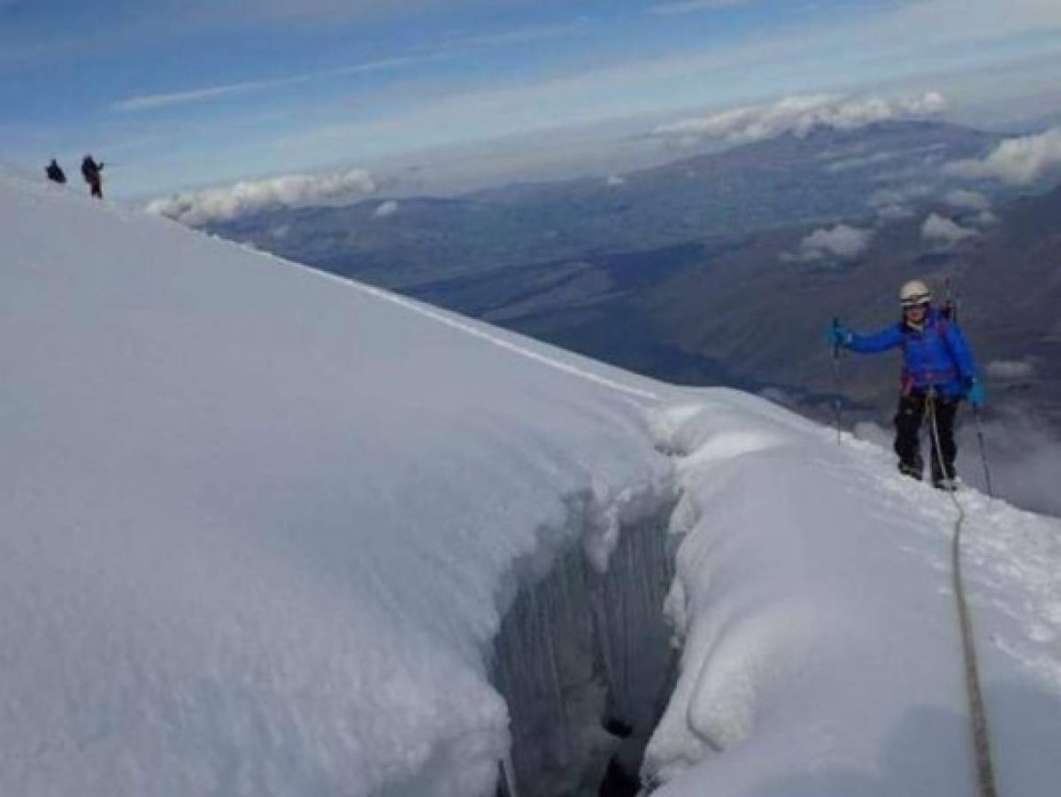 Corina Puentener, la montañista que murió al caer en grieta de volcán Cotopaxi