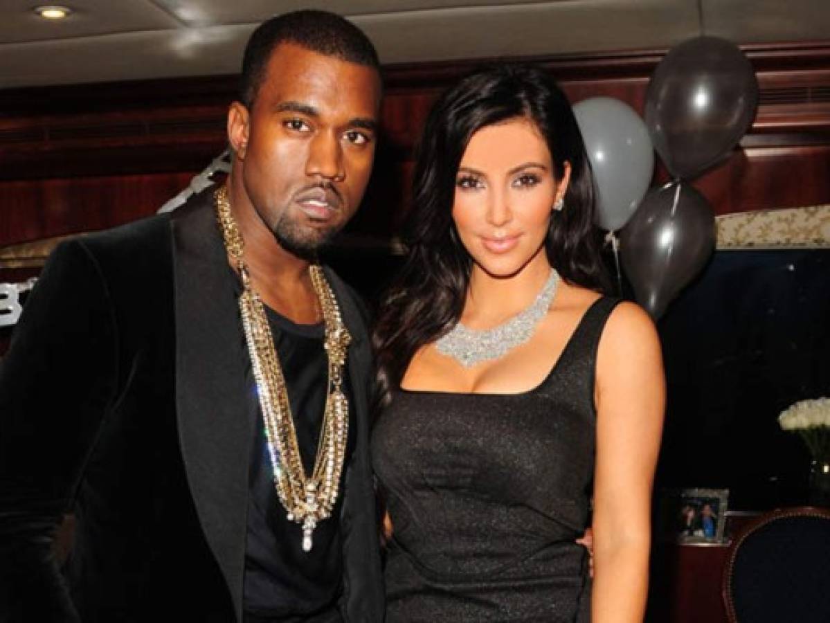 Kanye y Kim West. Kim sacó a la luz un video en el que supuestamente Taylor autoriza a Kanye para llamarla “perra” en su canción Famous; Swift reclama que nunca lo permitió.