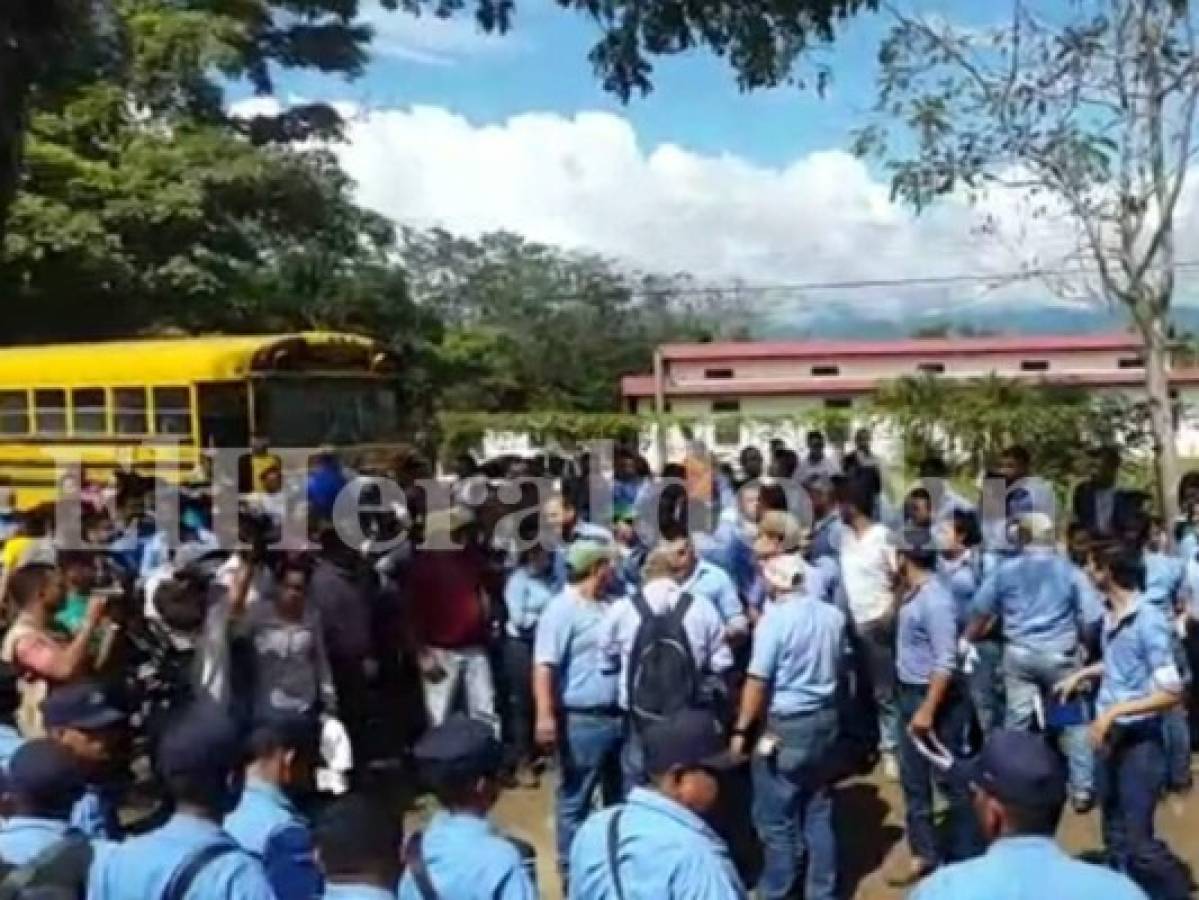 Honduras: Enfrentamiento entre estudiantes en huelga y empleados de la UNA