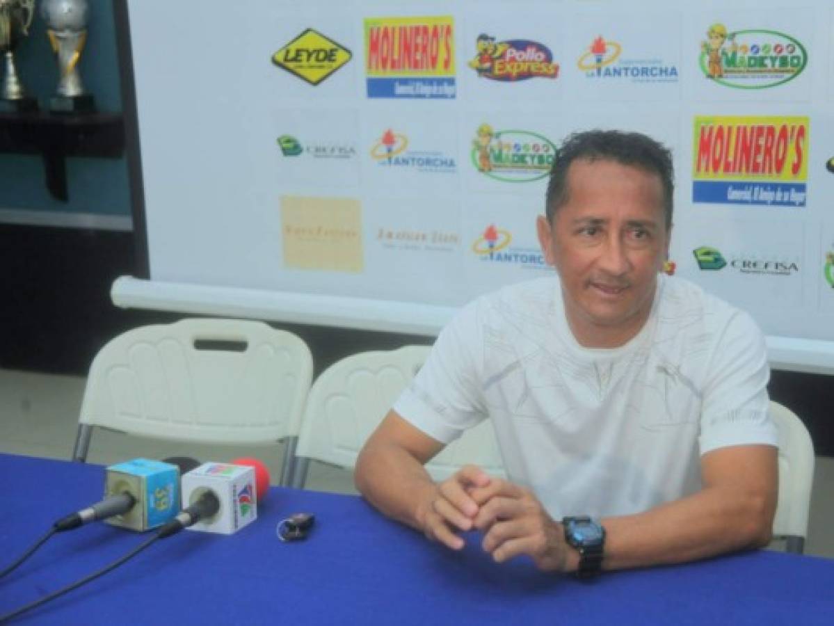 Jorge Ernesto Pineda rescinde contrato con el Victoria 'por problemas personales'