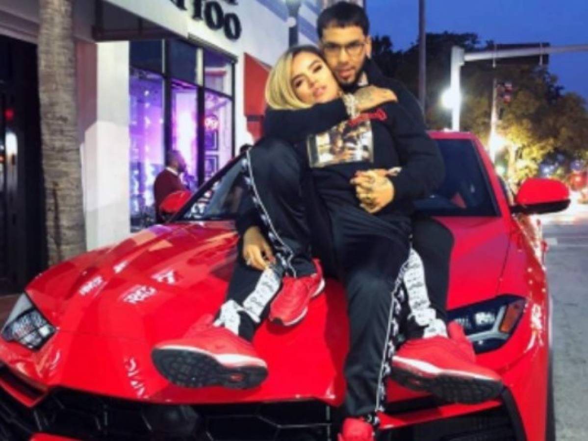 Anuel AA y Karol G anuncian su gira Culpables 2019