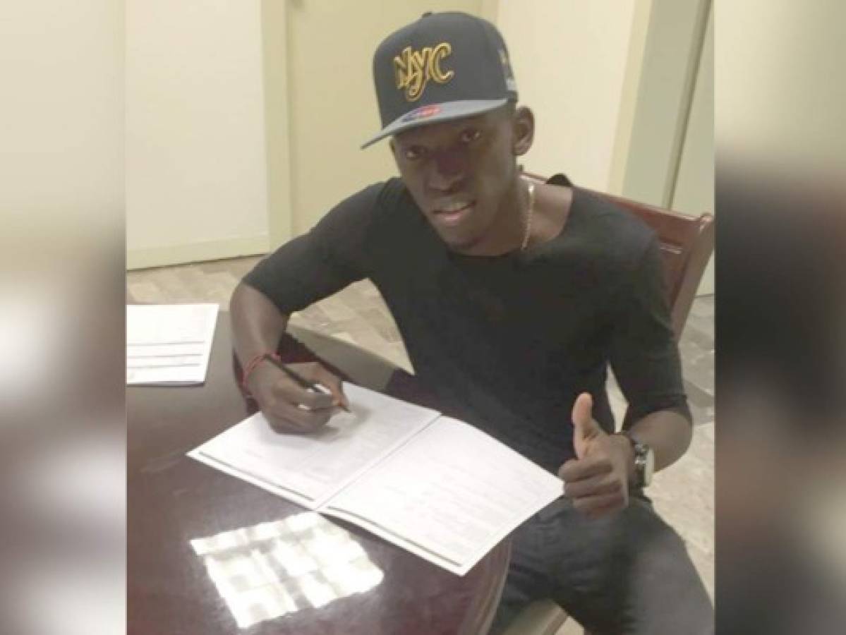 Alberth Elis realiza los exámenes previos con el Monterrey