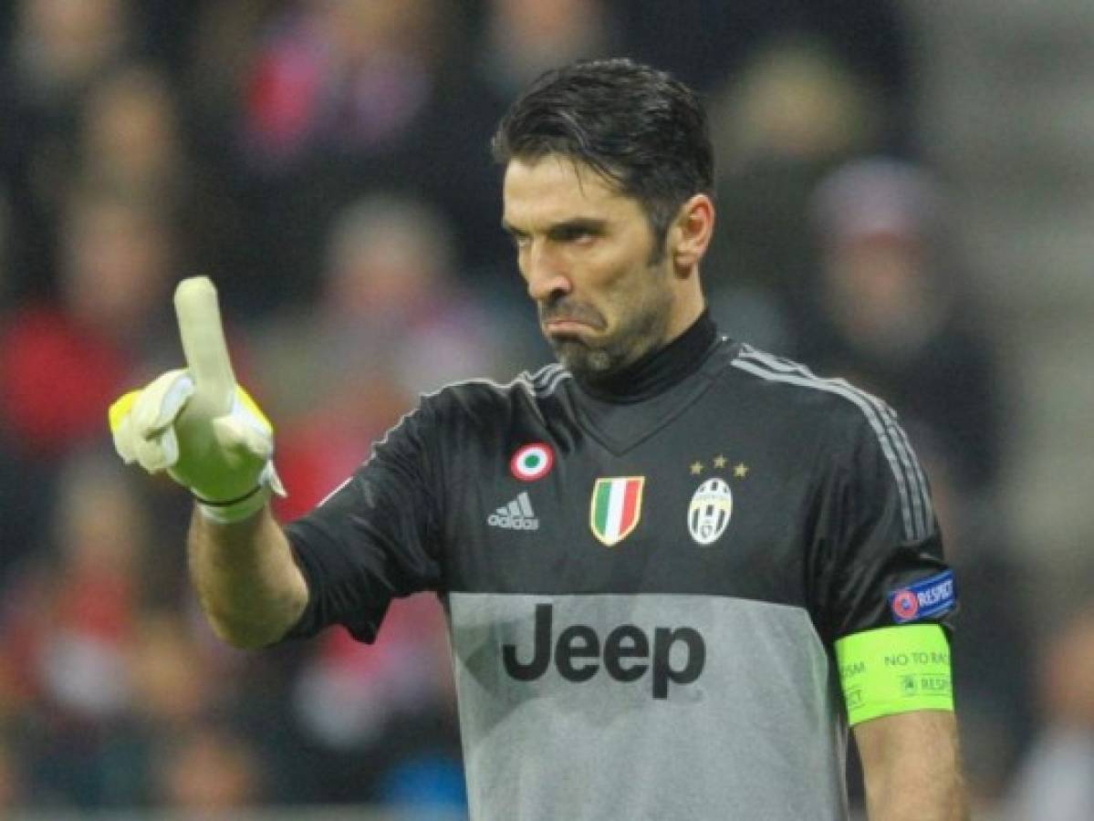 ¡Pero qué crack! Buffon se pasa las vacaciones 'potreando' en su pueblo