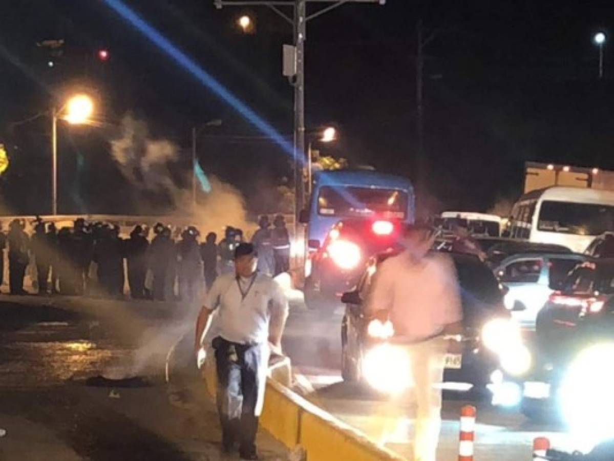 Manifestación de Libre provoca caos vial en la capital de Honduras