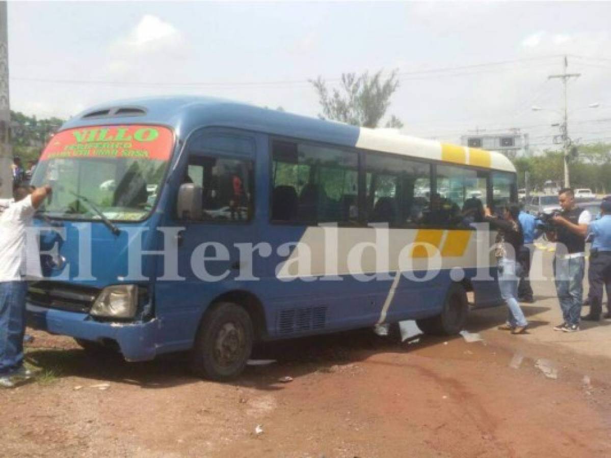 Un herido deja sangriento asalto a bus rapidito en el anillo periférico de la capital