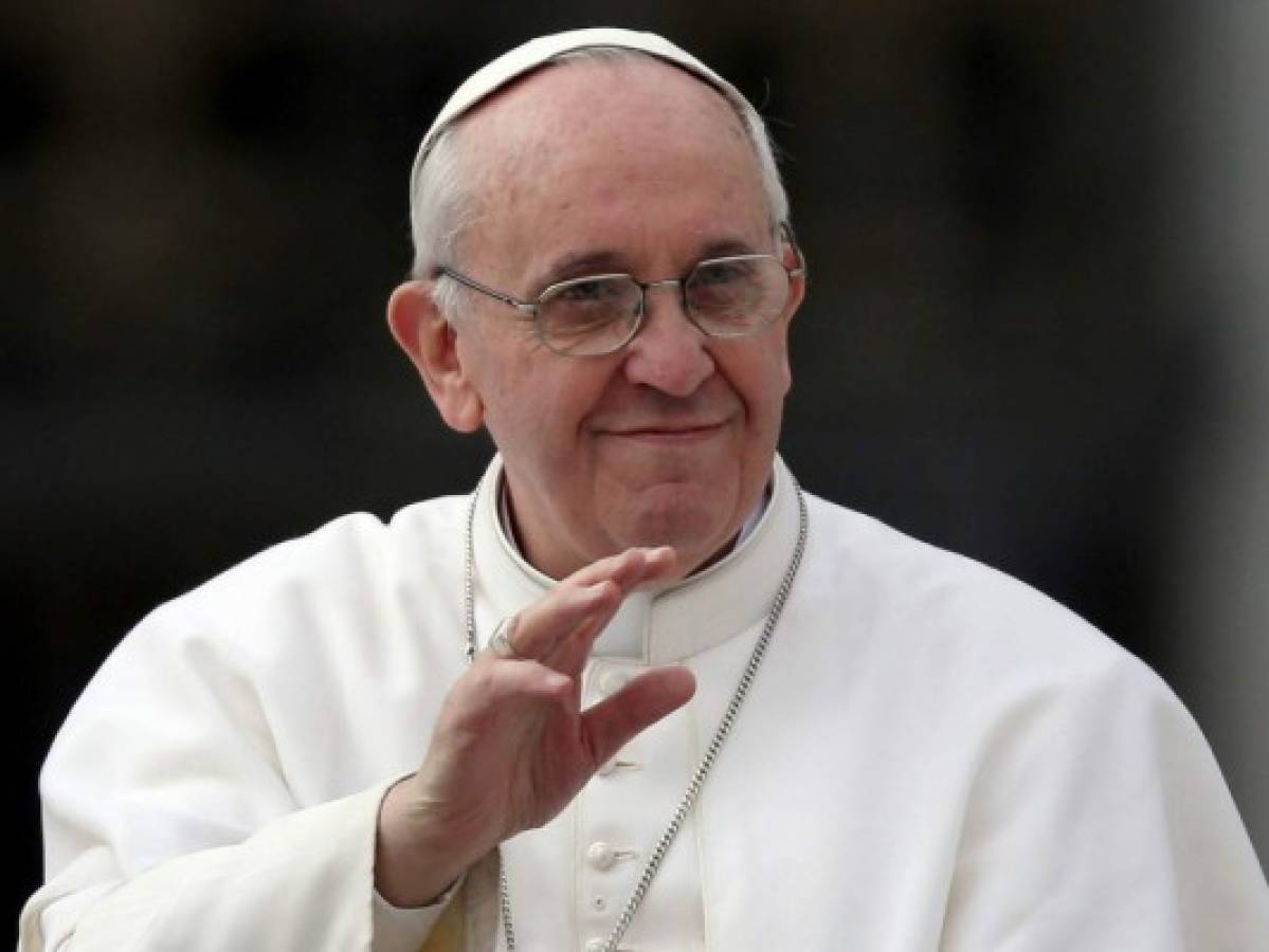 El papa investigará a obispo chileno por encubrir abusos sexuales