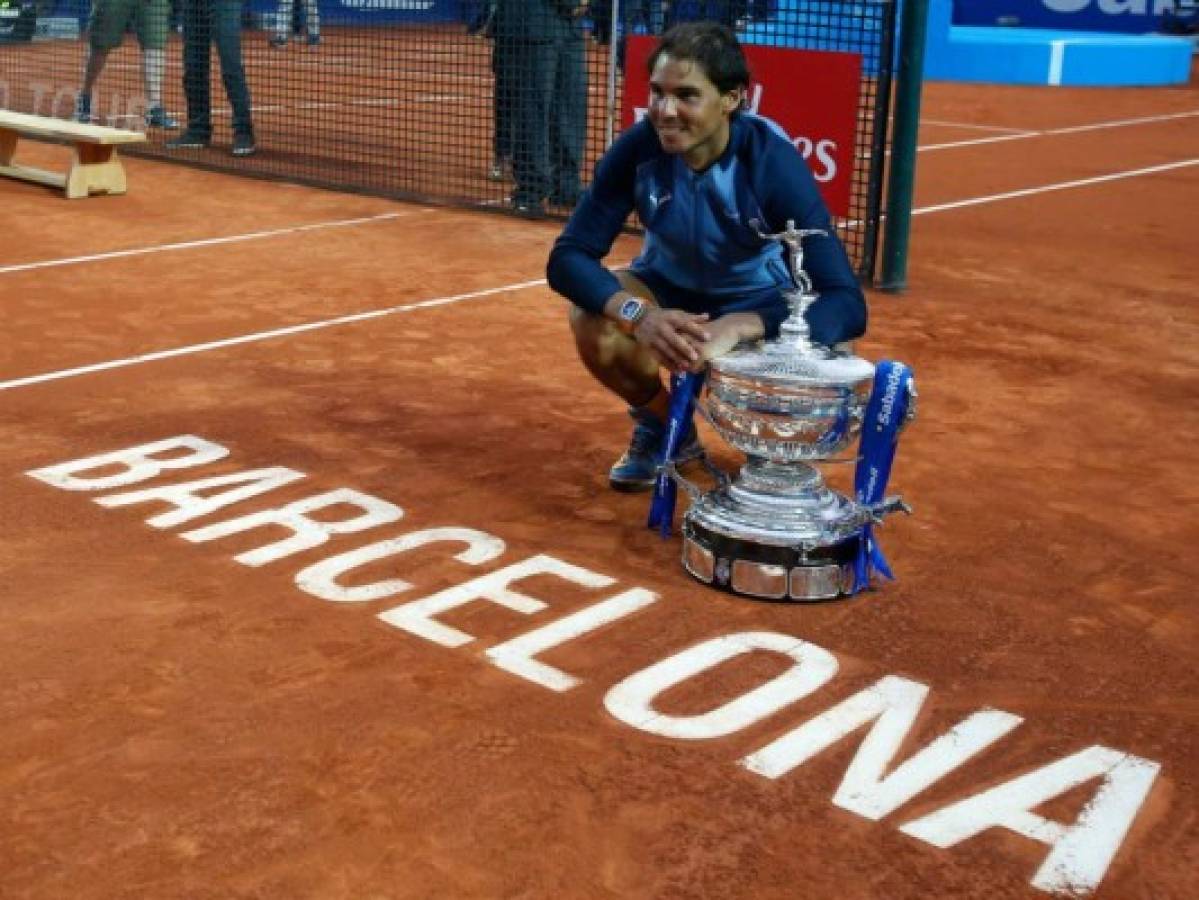 Nadal se consagra 'conde' de Barcelona e iguala récord de Guillermo Vilas Vilas