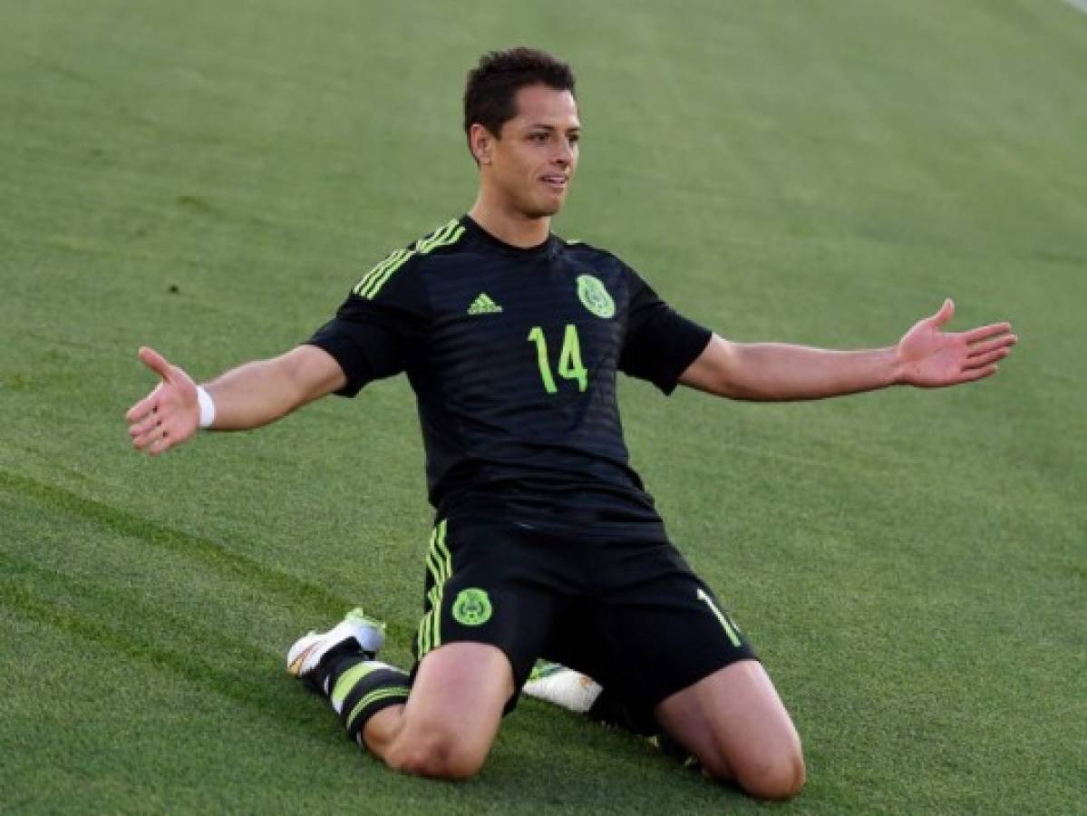 México cita a 'Chicharito' y Vela para enfrentar a Costa Rica y Trinidad y Tobago  