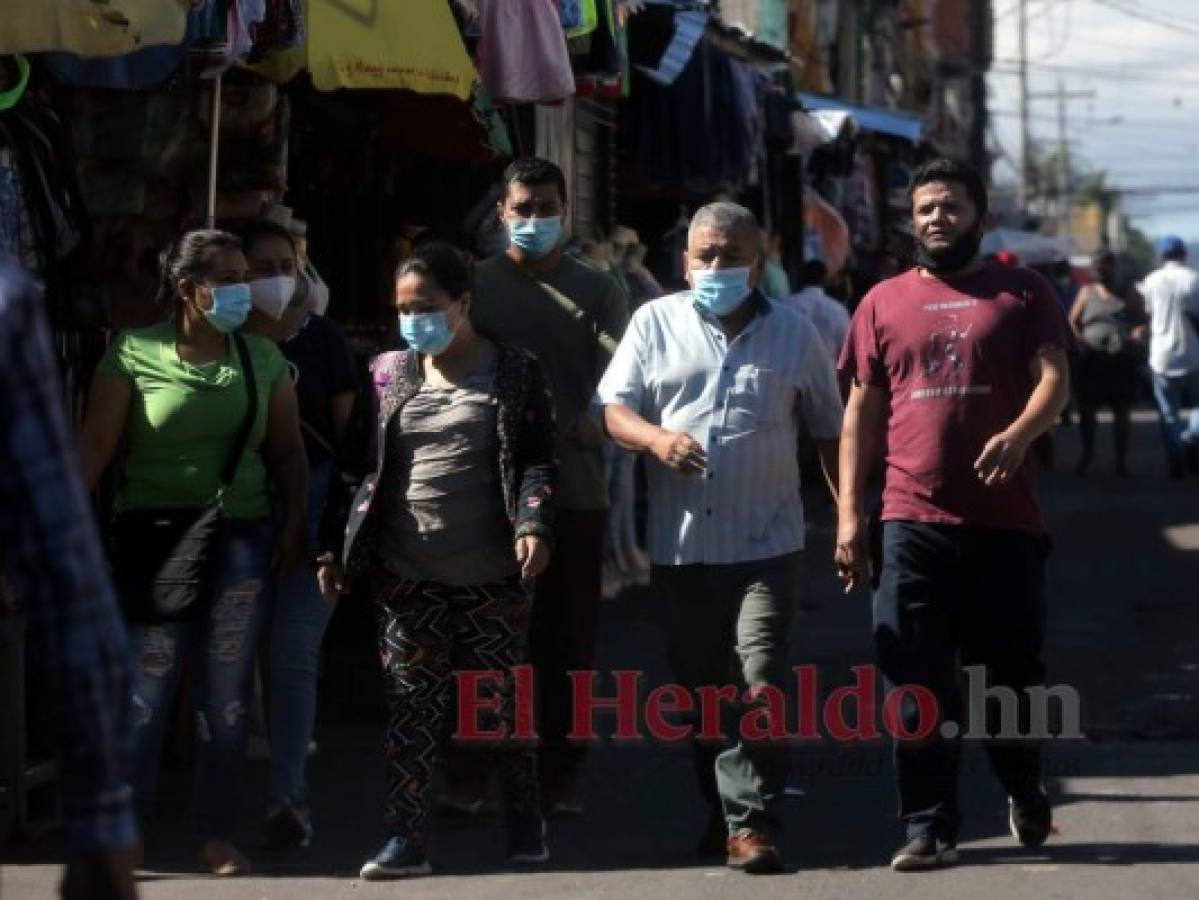 Falta de unificación y de criterio tras medio año de pandemia, asegura infectólogo