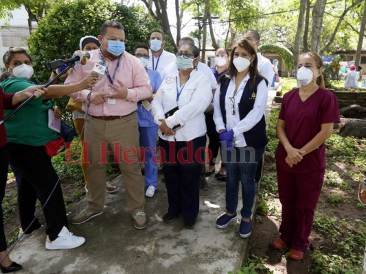 Ministra de Salud anuncia una nueva sala UCI y más personal para el Tórax