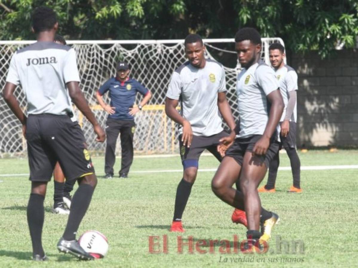 Los refuerzos del Real España ya sudan la camiseta aurinegra