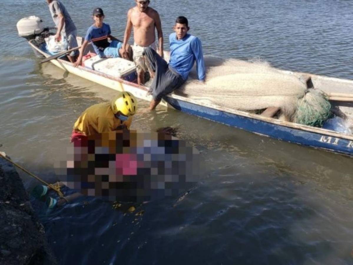 Rescatan cuerpo de joven ahogada en muelle de San Lorenzo, Valle