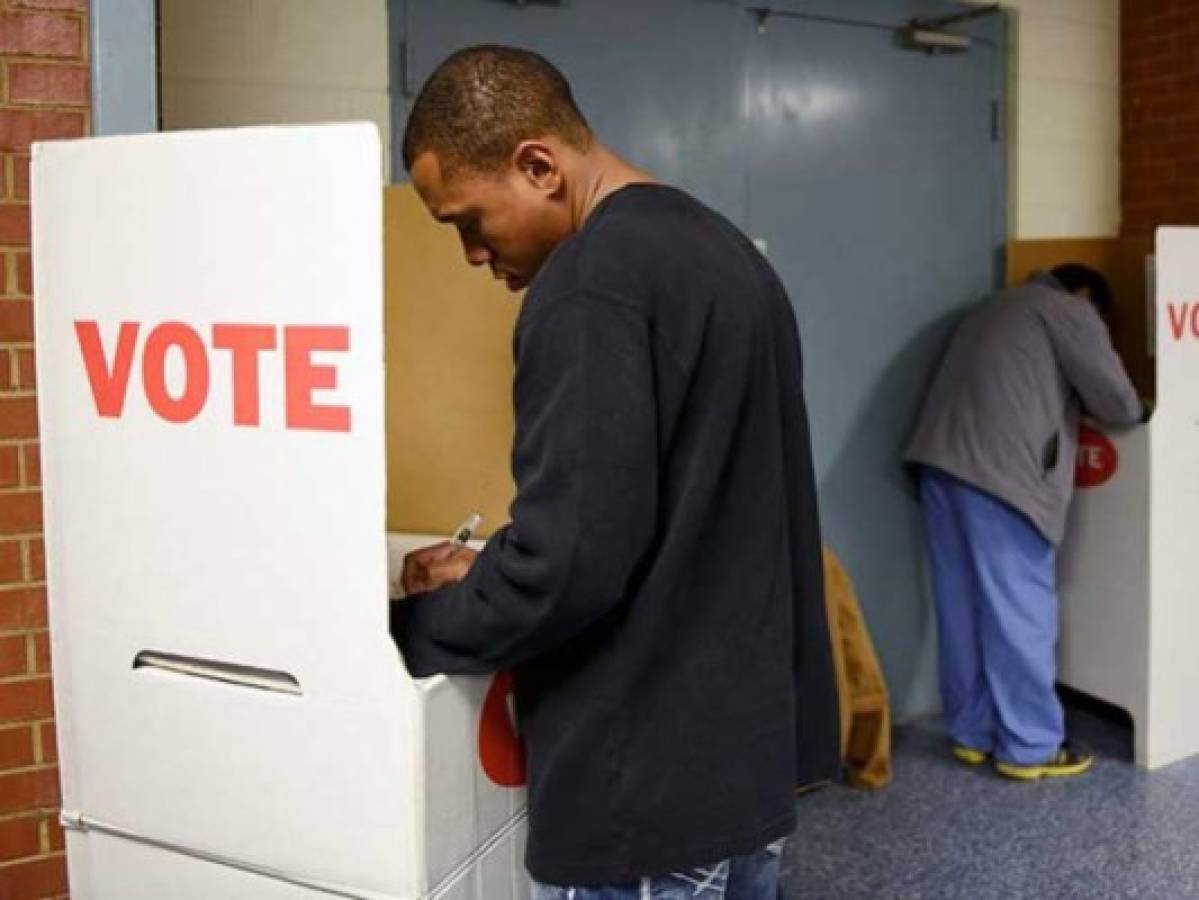 Sondeo: 6 de cada 10 latinos en EEUU votaron por Clinton