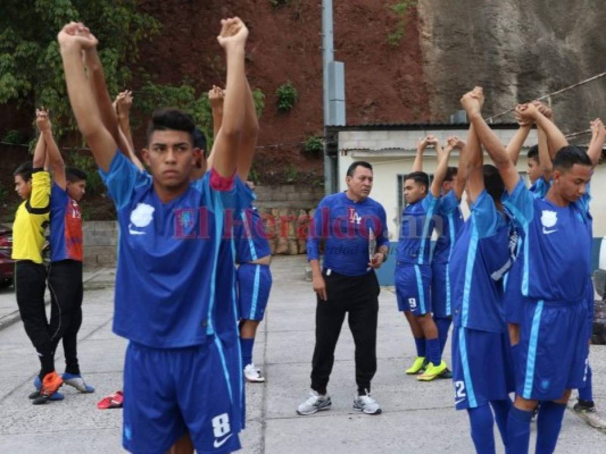 Honduras: 200 niños le meten un gol a la violencia