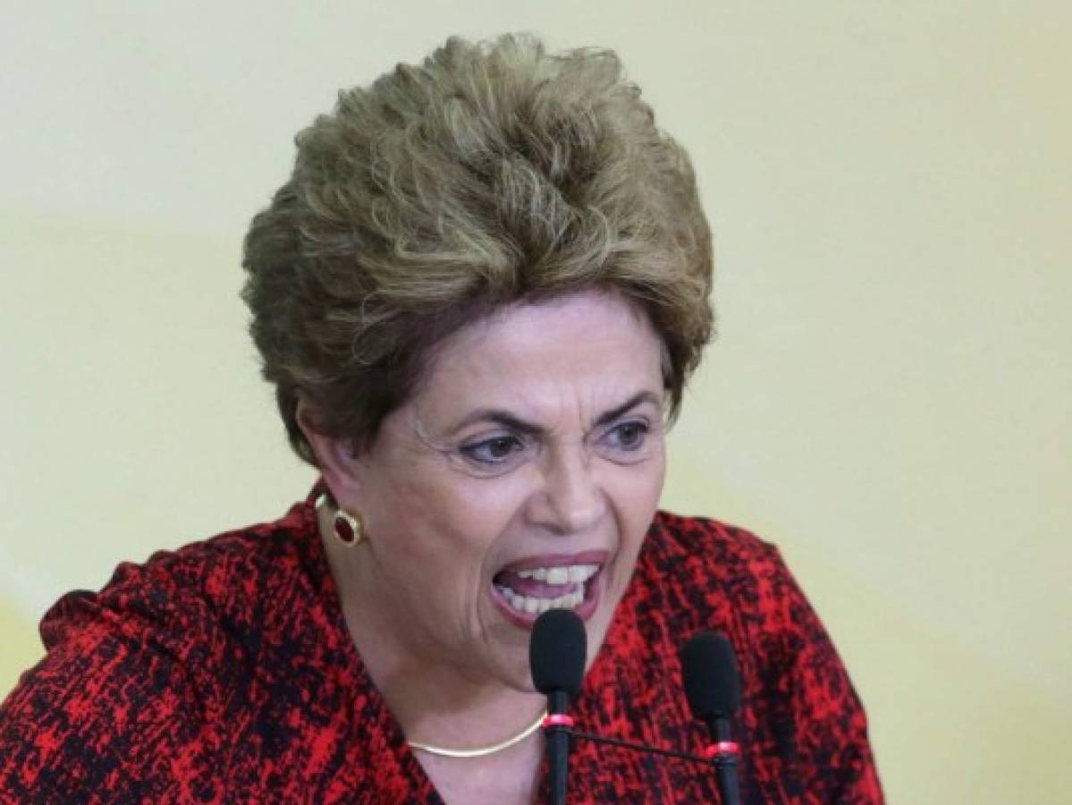 Los esfuerzos para juzgar a Dilma Rousseff derivan en caos