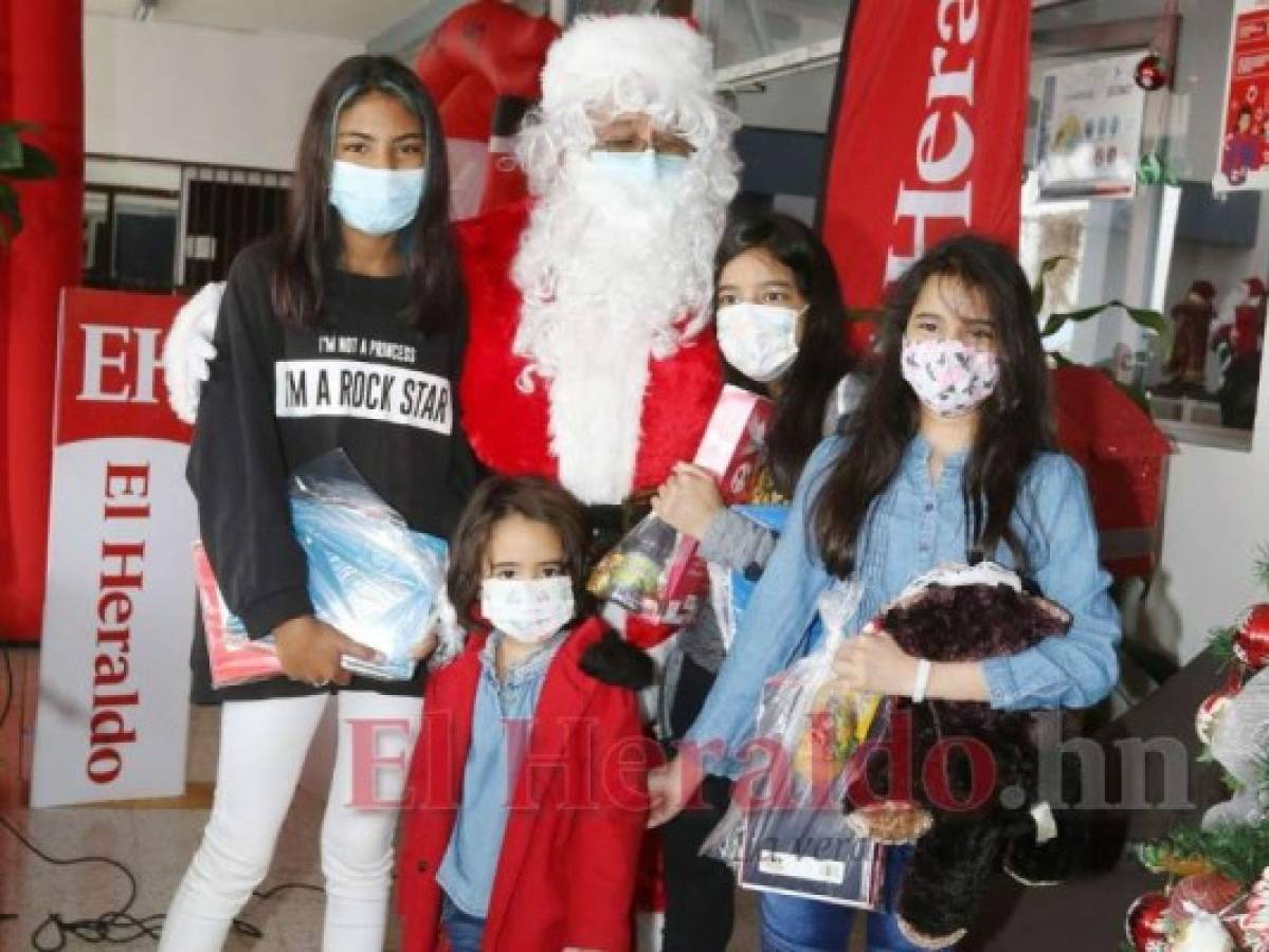 Por once años la campaña “Santa cumple sueños a los niños en Navidad”, que lidera EL HERALDO, ha dibujado sonrisas y mantienen viva la ilusión en cientos de niños. Foto: David Romero/El Heraldo