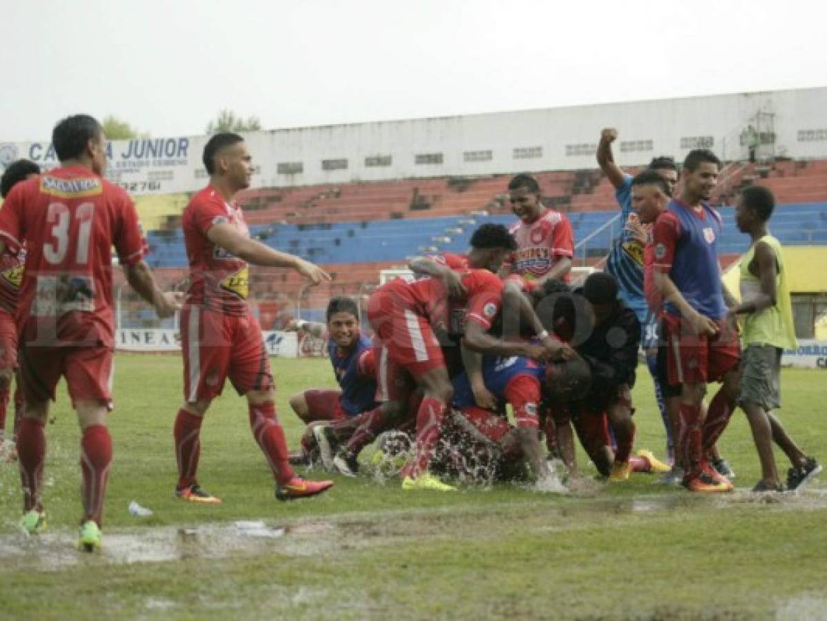 El Vida venció 2-1 al Social Sol en su último partido en La Ceiba. Foto: Javier Rosales / Grupo Opsa.