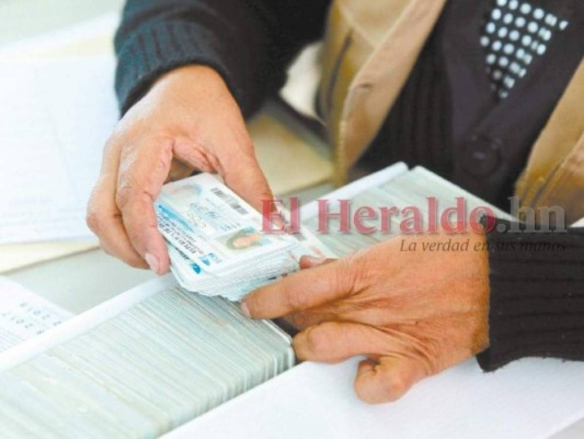 Tarjeta de identidad pierde vigencia este lunes; plazo sería ampliado por 10 días más