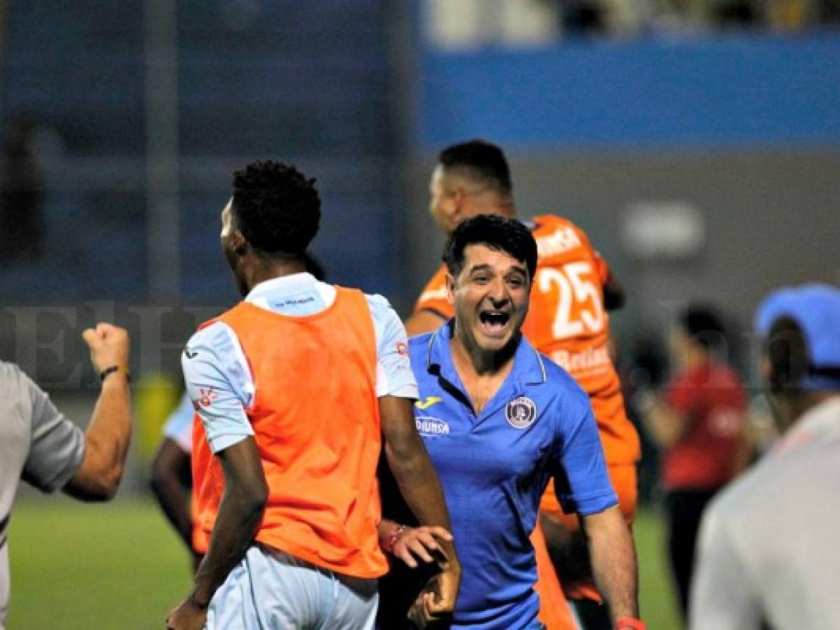 Diego Vazquez y una celebración dulce y azul: 'Todavía falta, es un partido de 180 minutos'