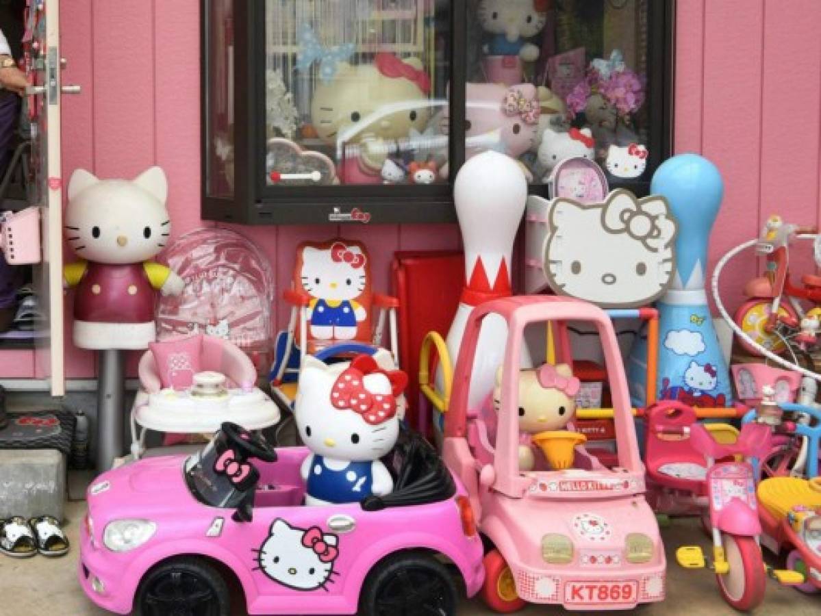 La colección Hello Kitty más grande del mundo pertenece a un expolicía