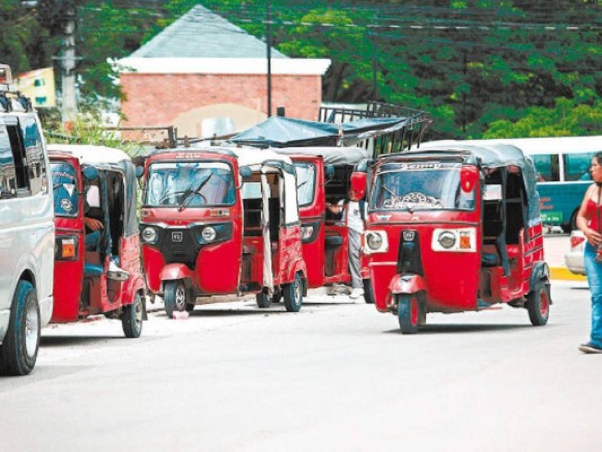 Inicia el proceso de legalización de 18,000 mototaxis en Honduras