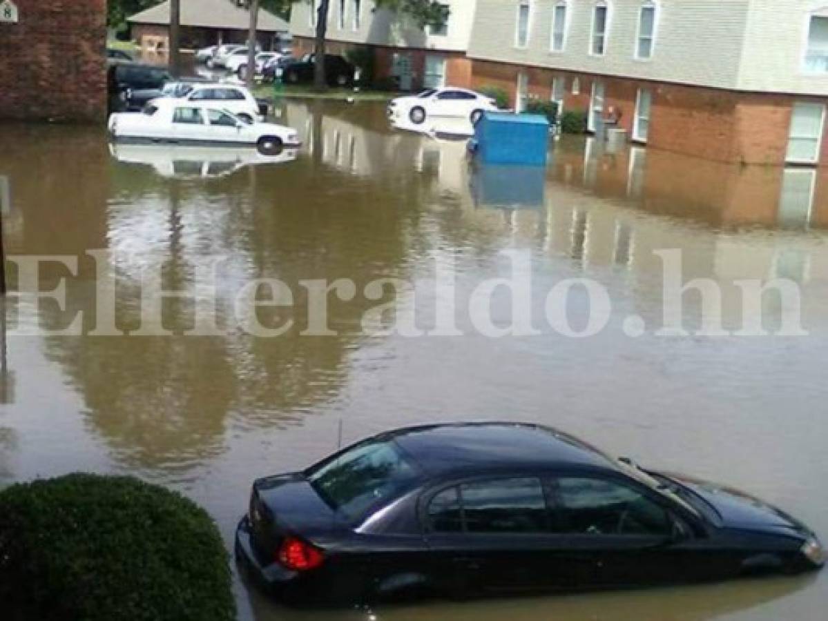 Hondureños afectados por las lluvias en Luisiana