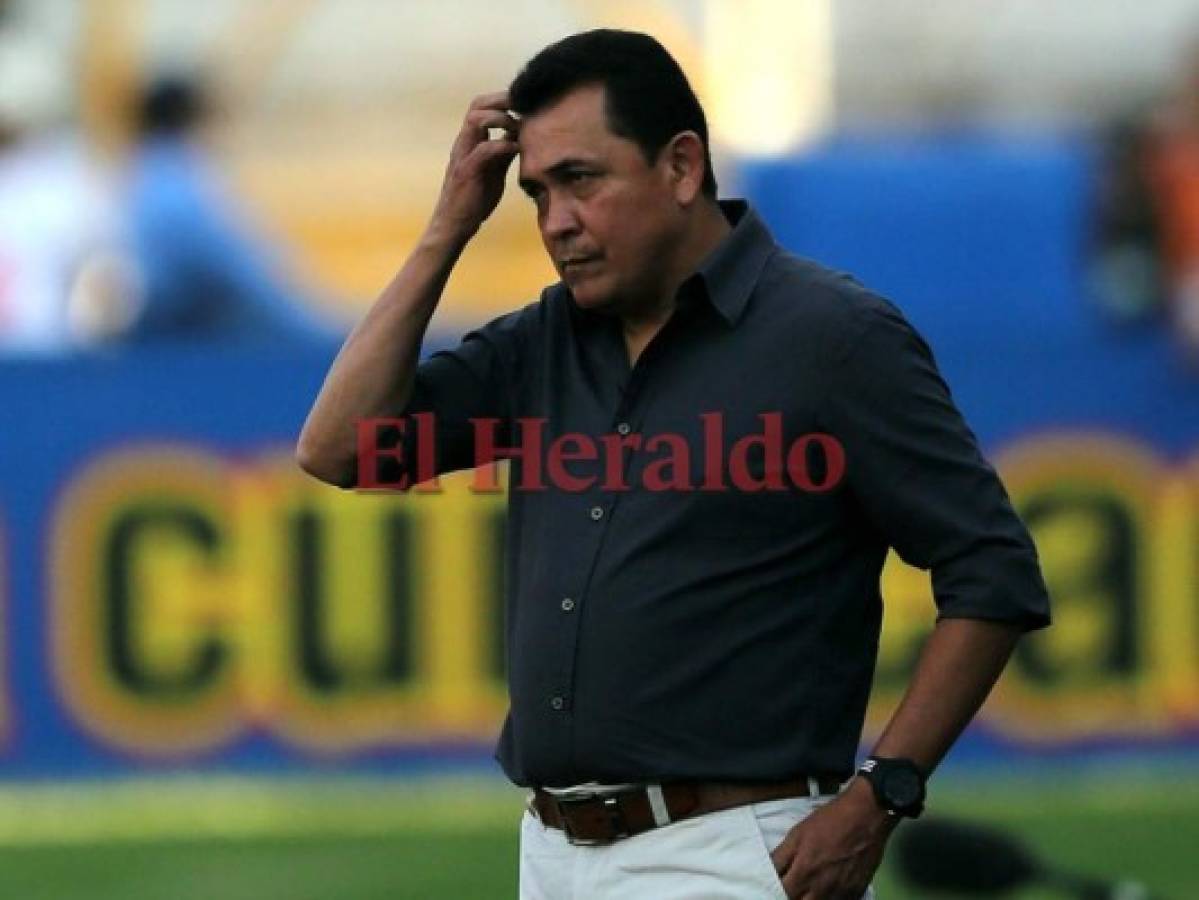 Nahún Espinoza ya comenzó barrida en Olimpia