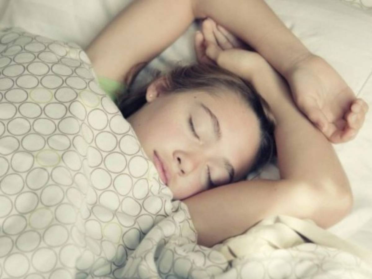 Dormir más de ocho horas diarias afecta la salud de las personas