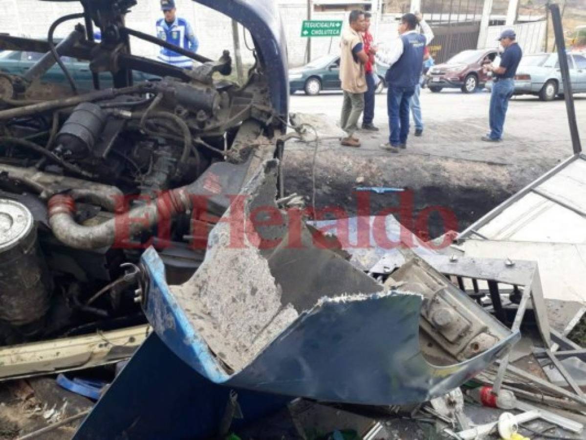 Tres heridos en volcamiento de una rastra en la carretera que conduce al sur de Honduras