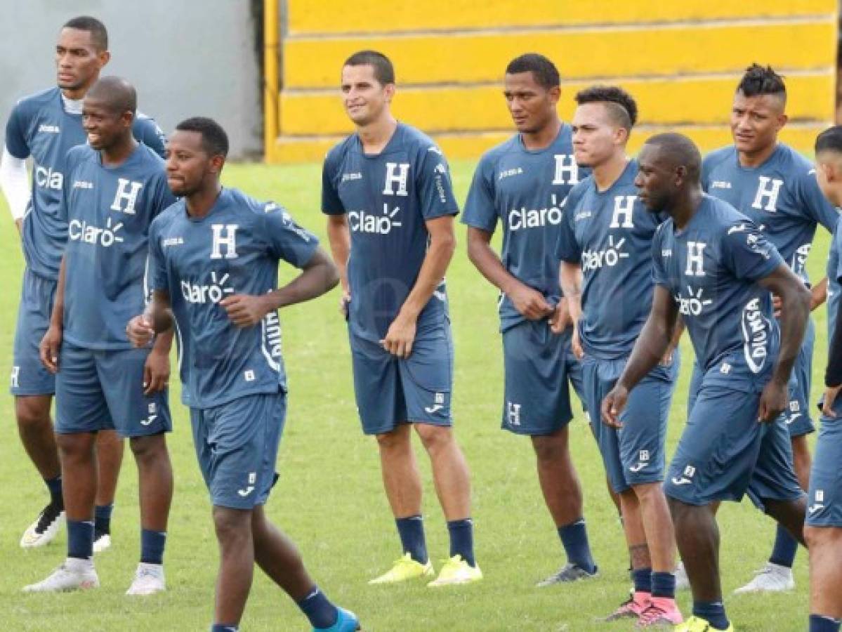 Último entreno de la H antes del partido ante México en San Pedro Sula