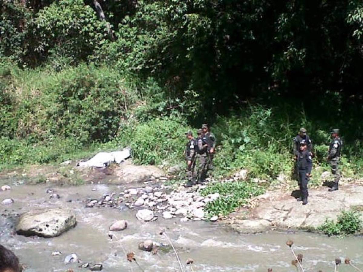 Encuentran dos cadáveres en la colonia Flor del Campo