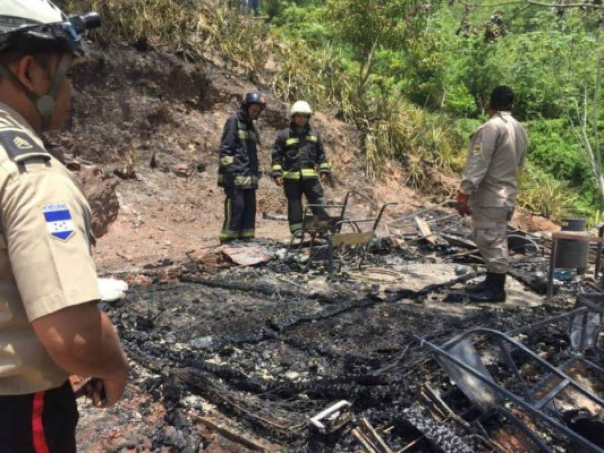 Hermanitos mueren en fatal incendio en Villanueva, Cortés