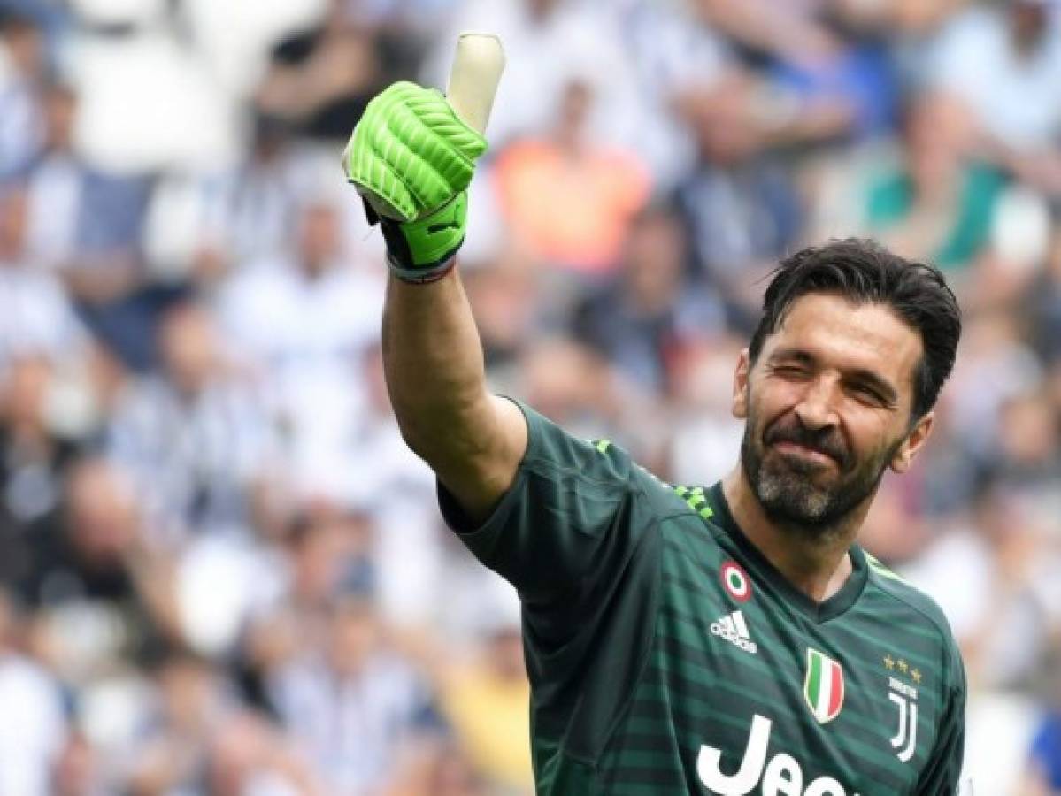 Entre aplausos despiden de las canchas a Gianluigi Buffon, histórico portero de la Juventus