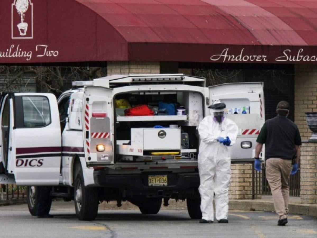 Policía halla cadáveres apilados en hogar de ancianos en Nueva Jersey