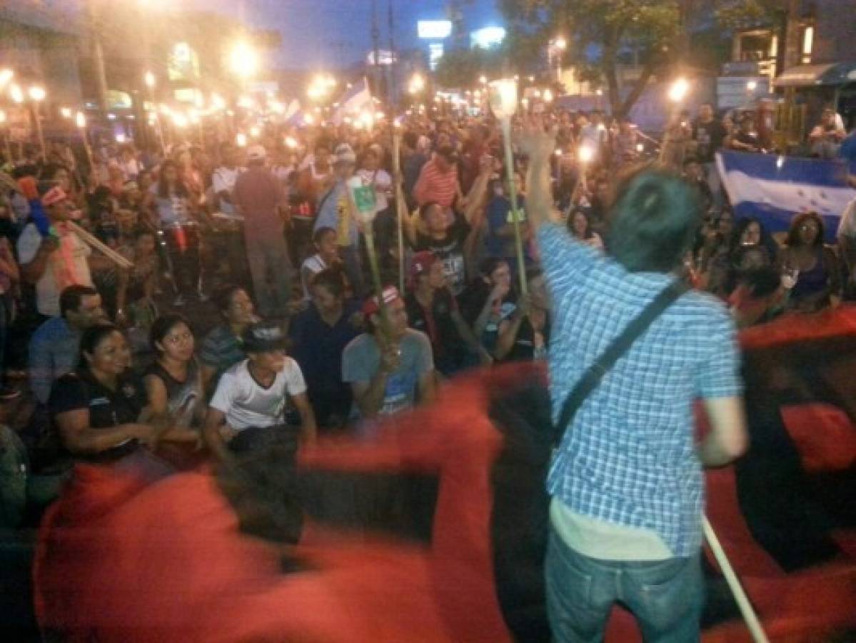 Honduras: Viernes de marchas en la capital