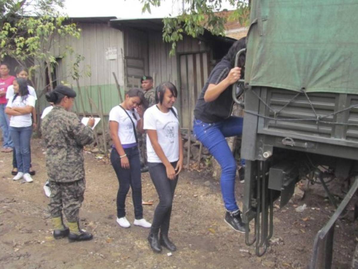 Niños se convierten en guardianes de la patria