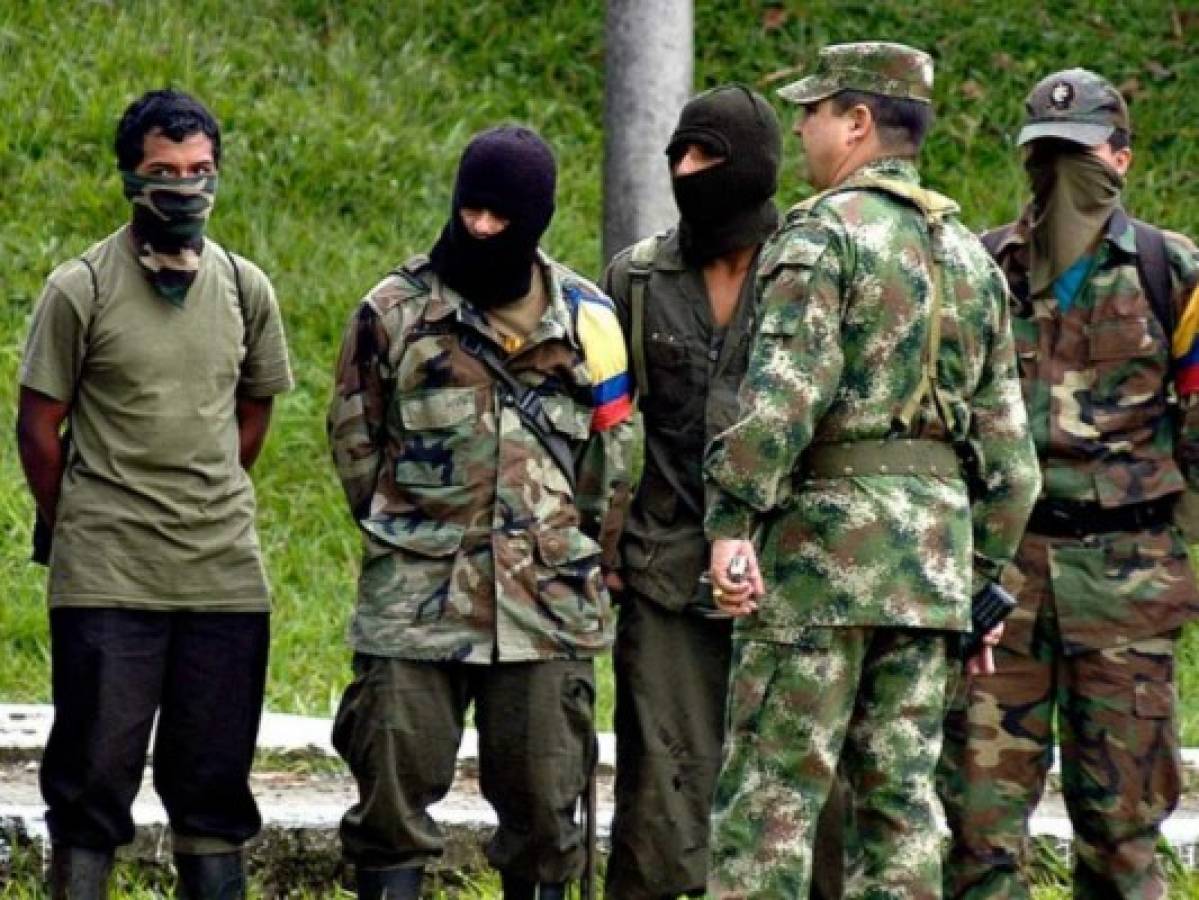 Colombia captura a disidentes de FARC y miembros del ELN  