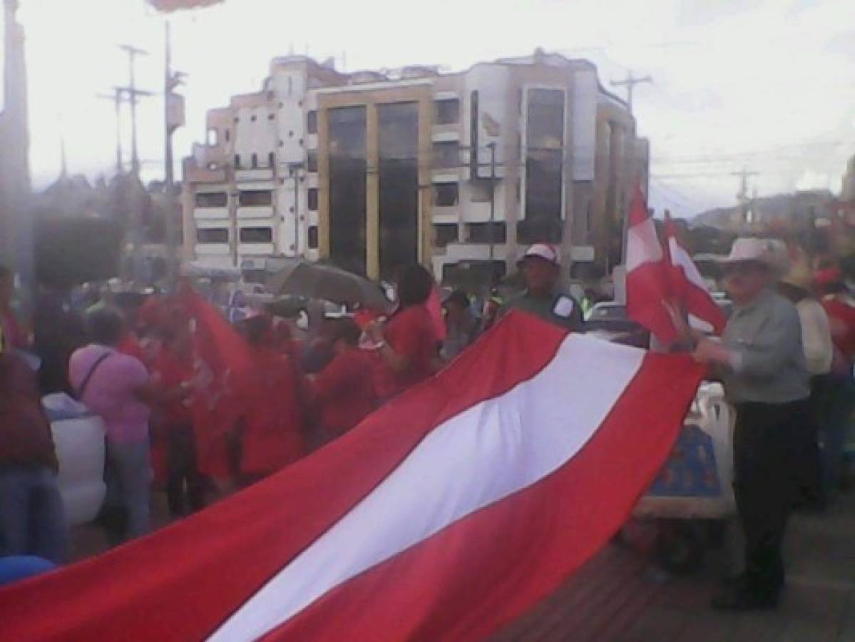 Tegucigalpa: Anuncian cierre de calles donde pasará marcha contra reelección