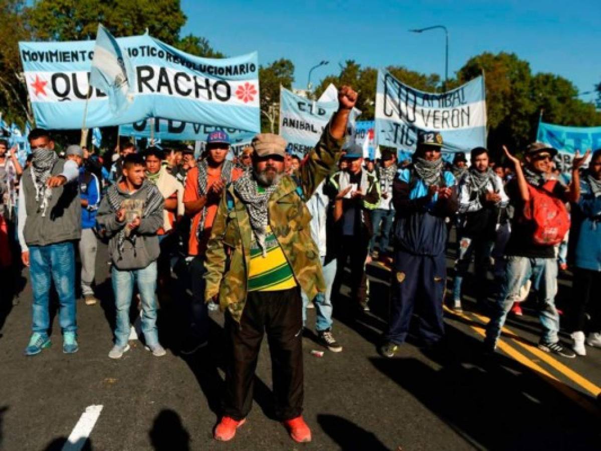 Marcha en Argentina contra papel de EEUU en crisis de Siria y Venezuela