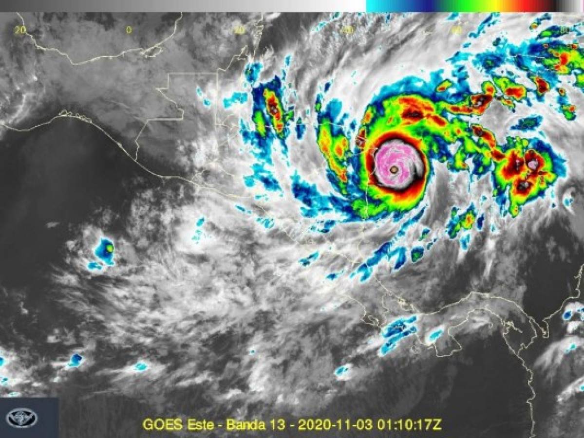 Huracán Eta impacta costa Caribe de Nicaragua; hay fuertes vientos y lluvia