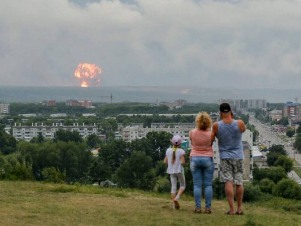 Dos muertos en explosión dentro de una base de misiles en Rusia