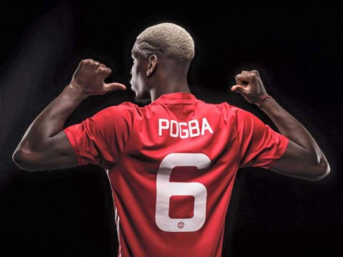 Manchester United presenta oficialmente a Paul Pogba